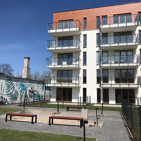 Cosy And Stylish One Bedroom Flat Apartment *